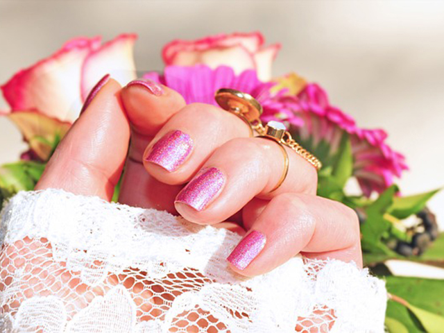 Nagelstudio Bei Haarscharf Ihrem Friseur In Hauzenberg Niederbayern